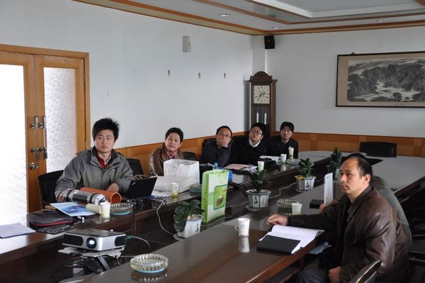 ��������^���ß�Ƭ