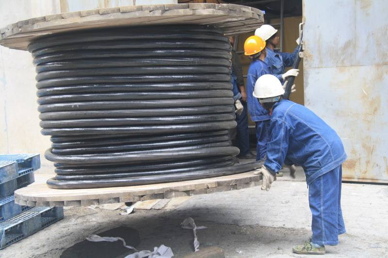 ��|���b���O