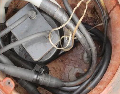 機場助航燈光系統中嵌入式燈箱之電纜保護管新型封堵技術方案