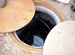 室外電井積水怎么辦