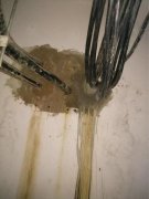 穿墻電纜線處漏水處理