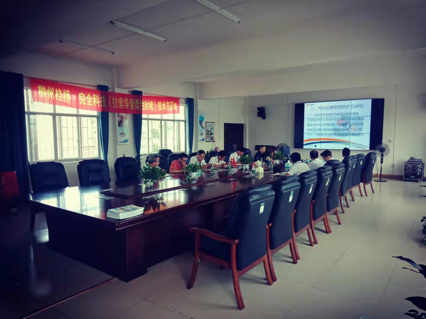 ���i�������Է��